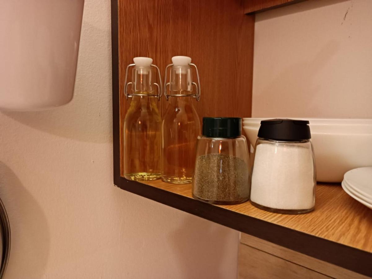 Piata Romana Luxury Appartement Boekarest Buitenkant foto