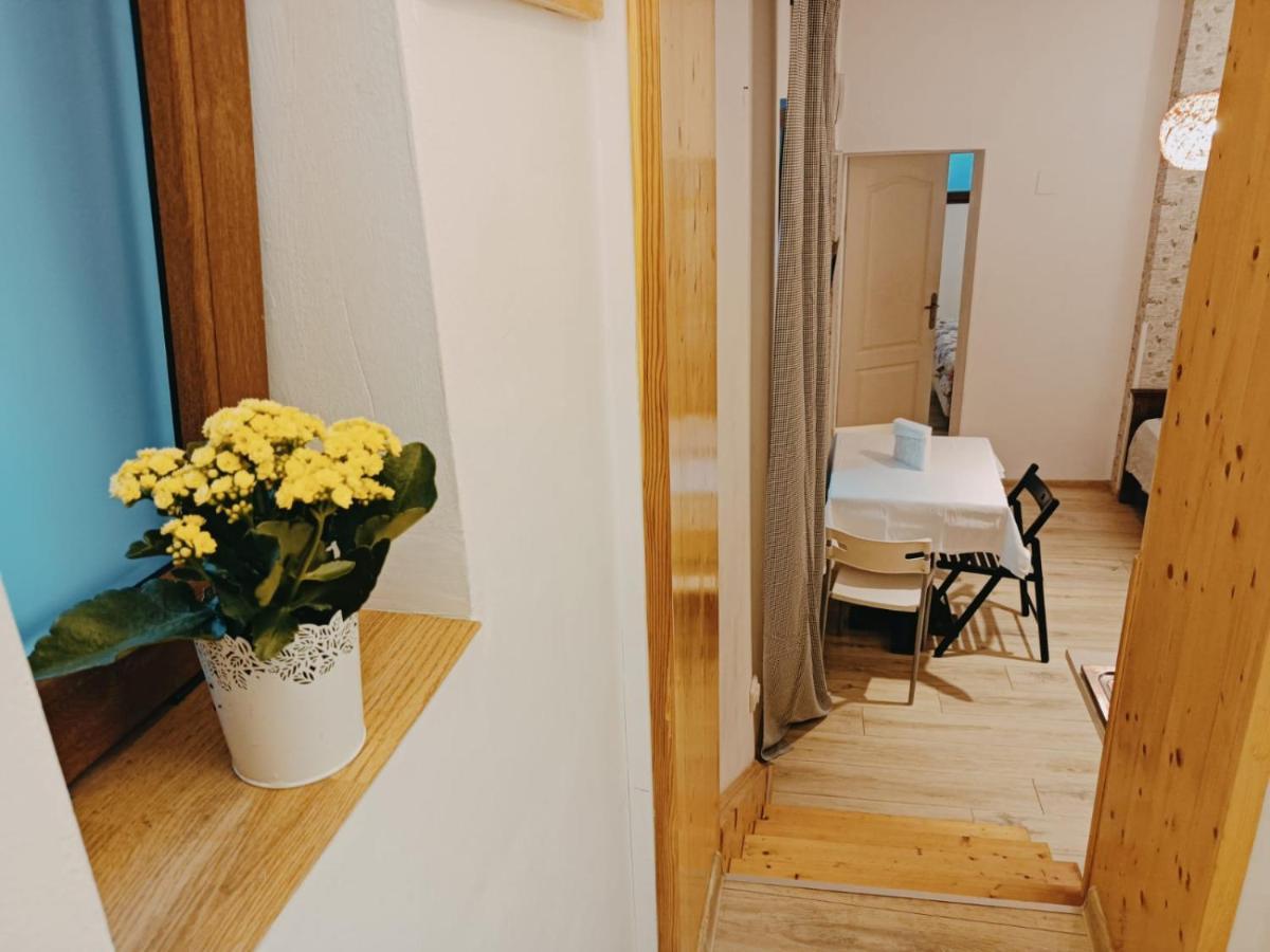 Piata Romana Luxury Appartement Boekarest Buitenkant foto