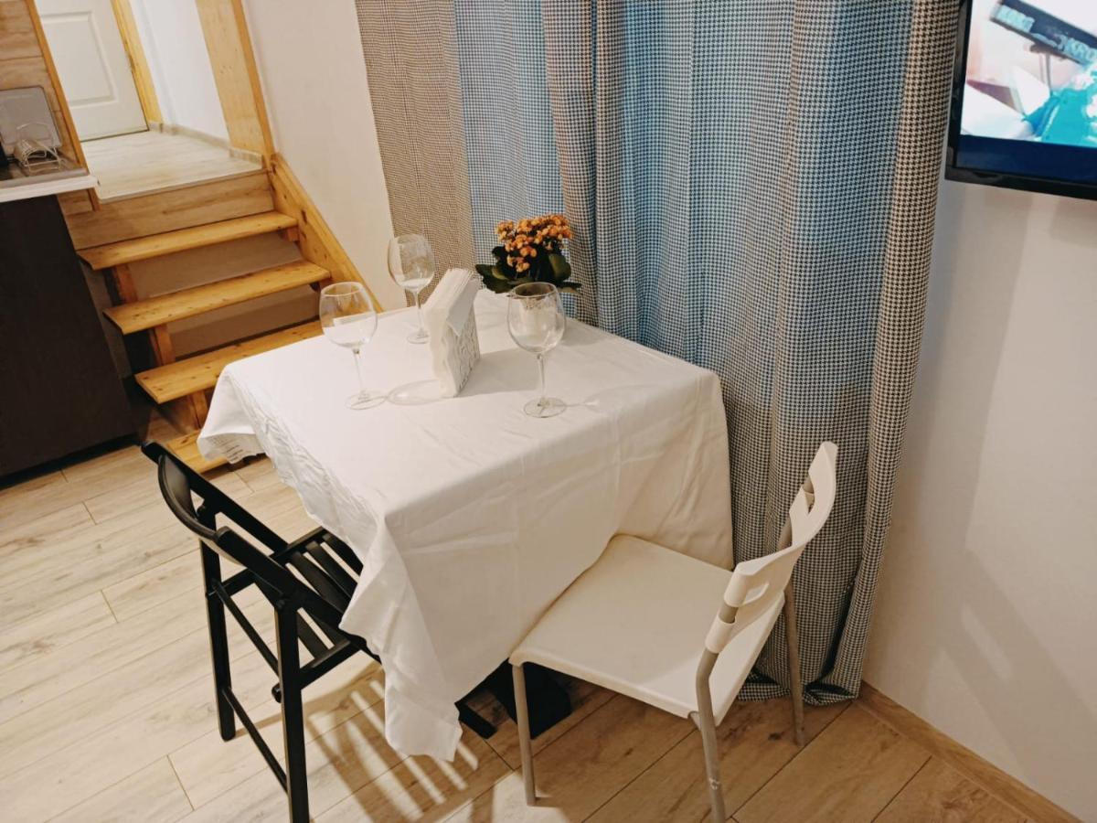 Piata Romana Luxury Appartement Boekarest Buitenkant foto